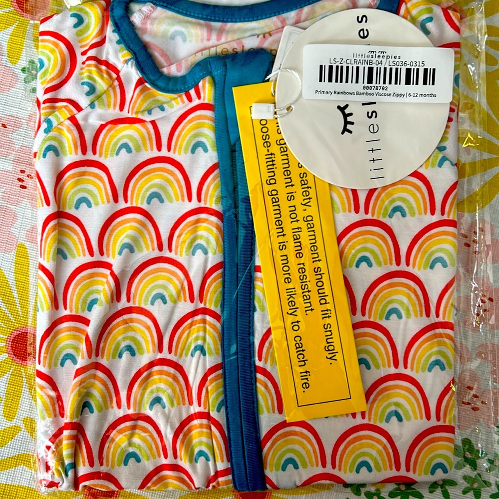 NIB Primary Rainbows Zippie